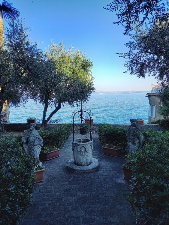 Il Nido Del Cigno Appartement Sirmione Buitenkant foto